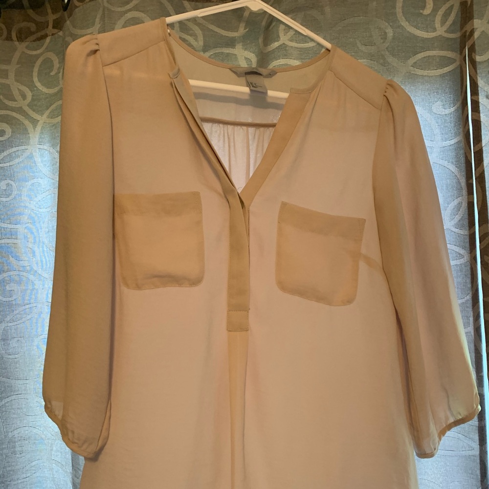 H&M tan blouse